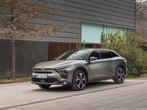 Citroen C5 X:  Η ναυαρχίδα του εξηλεκτρισμού