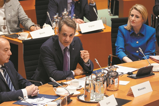 «Με 85% πληθωρισμό θα ήθελα κι εγώ να αλλάξω θεματολογία»