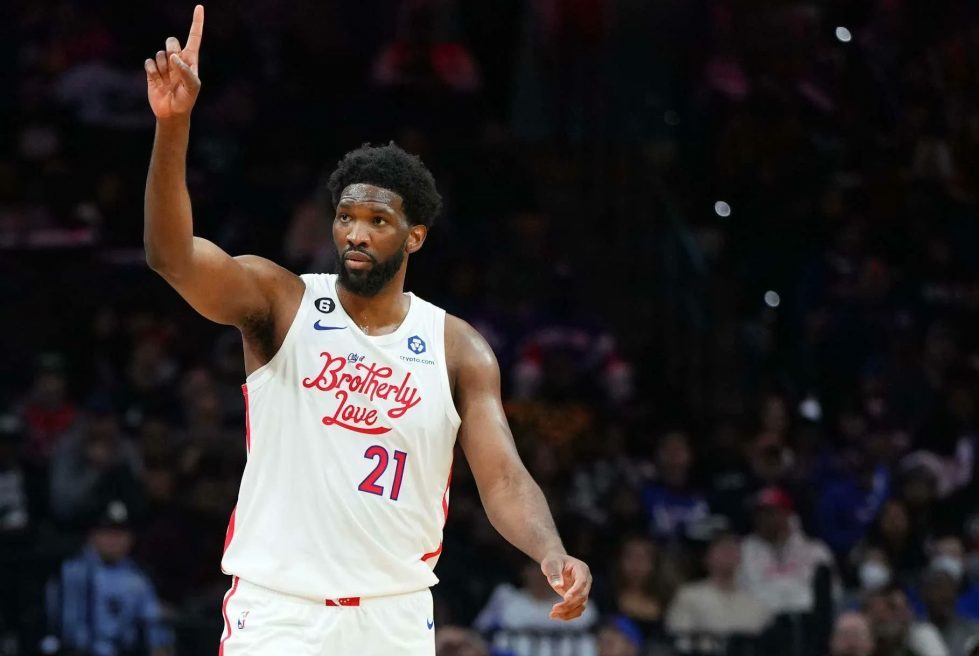 «Μυθικός» Εμπίντ, διέλυσε τους Τζαζ με 59 πόντους