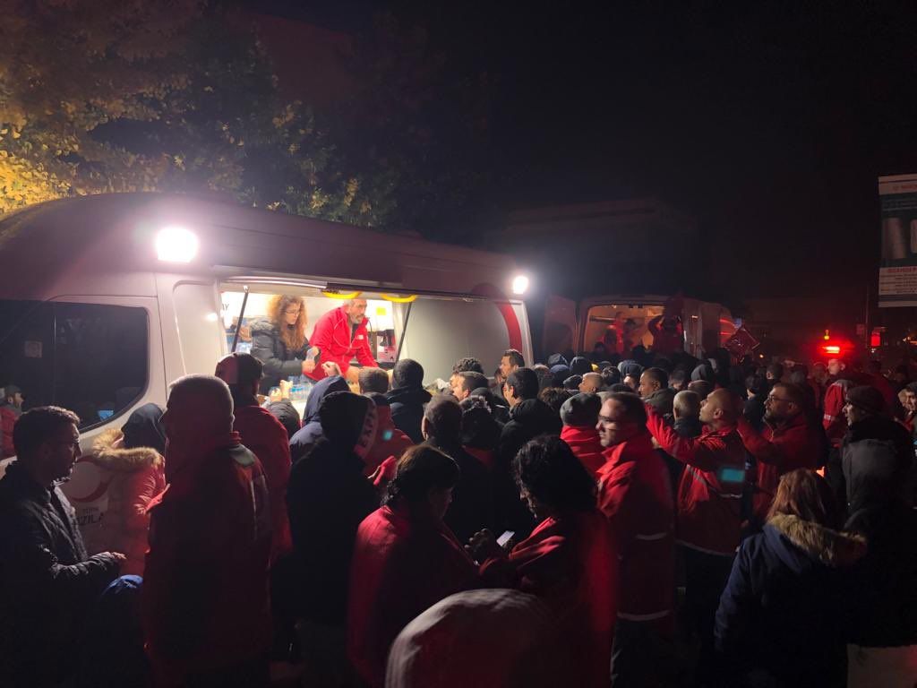 Τουρκία: Η στιγμή που «χτυπά» ο Εγκέλαδος – Δεκάδες τραυματίες