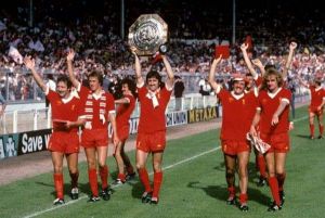 Έφυγε από τη ζωή θρύλος της Λίβερπουλ