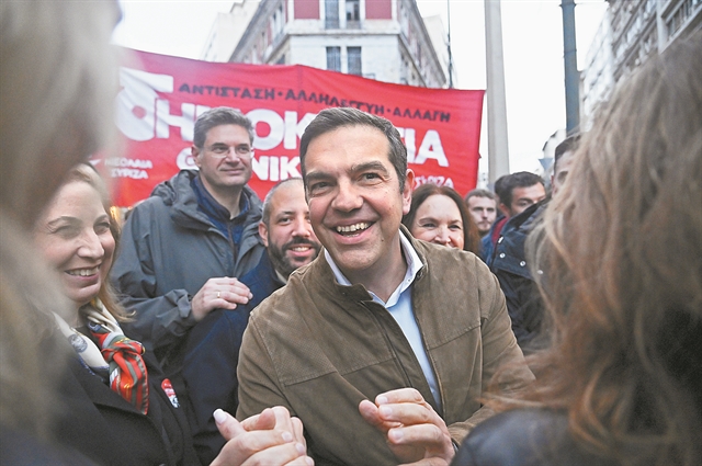 Στο κυνήγι αποχής και αδιευκρίνιστης ψήφου