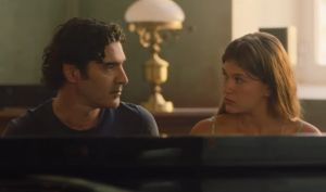 Maestro: Παπακαλιάτης και Ανδριολάτου στην πρώτη τους ερωτική σκηνή – Πήρε «φωτιά» το Twitter