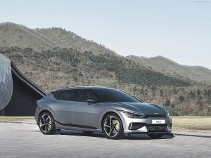 Στο κάδρο των ανταγωνιστών