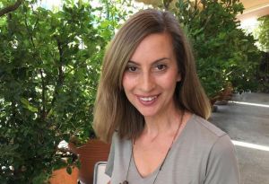 Βίκυ Βολιώτη: «Η κόρη μου ζητάει αδελφάκι αλλά δεν είναι εύκολο να υιοθετήσουμε ένα ακόμα παιδί»