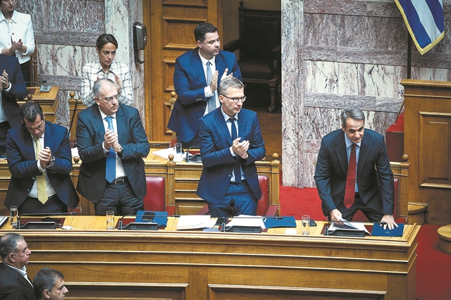 Θεσμική θωράκιση για τα κακοποιημένα παιδιά