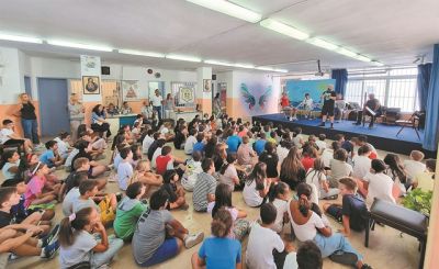 Μαθήματα πιάνου στα Κουφονήσια, έγχορδα στη Βόρεια Εύβοια