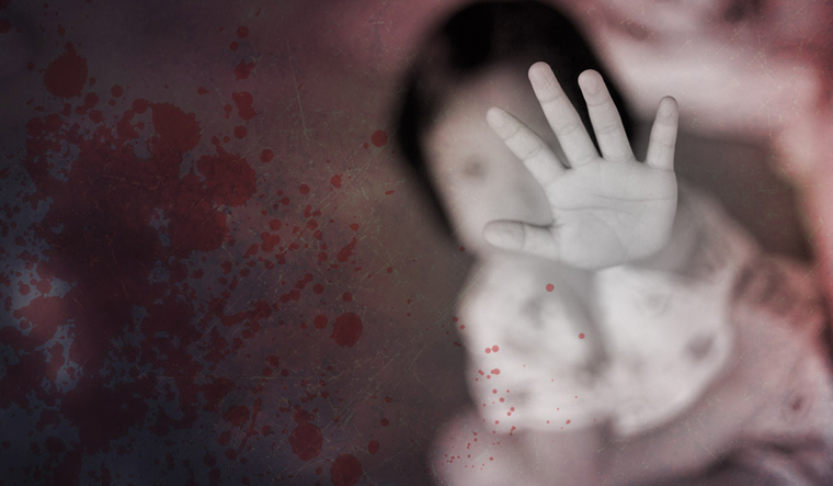 Βίντεο-σοκ με τη βρεφονηπιοκόμο στη Θεσσαλονίκη να χαστουκίζει παιδάκι