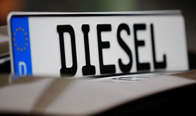 Υπό εξέταση η νέα επιδότηση στο diesel κίνησης