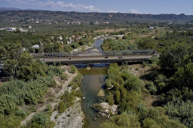 Τίτλοι τέλους για την πιο επικίνδυνη γέφυρα της Ελλάδας | tanea.gr