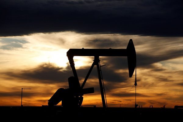 Δεν θα πουλάμε πετρέλαιο και αέριο σε χώρες που υποστηρίζουν το πλαφόν