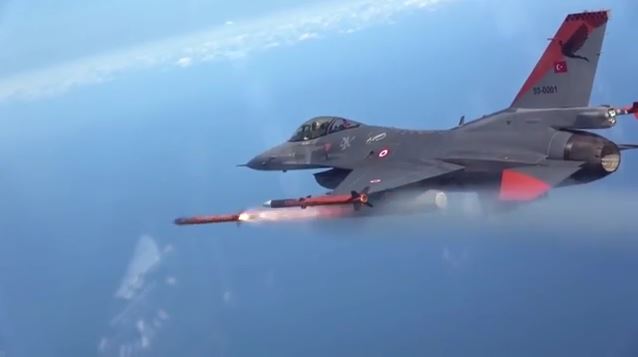 Δοκίμασαν πύραυλο αέρος αέρος οι Τούρκοι – Νέες υπερπτήσεις