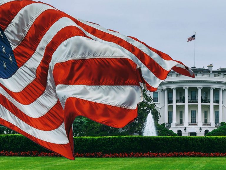 Εκλογές ΗΠΑ: Στους Δημοκρατικούς ο έλεγχος της Γερουσίας