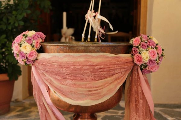 Οι παππούδες πλακώθηκαν για το όνομα του μωρού