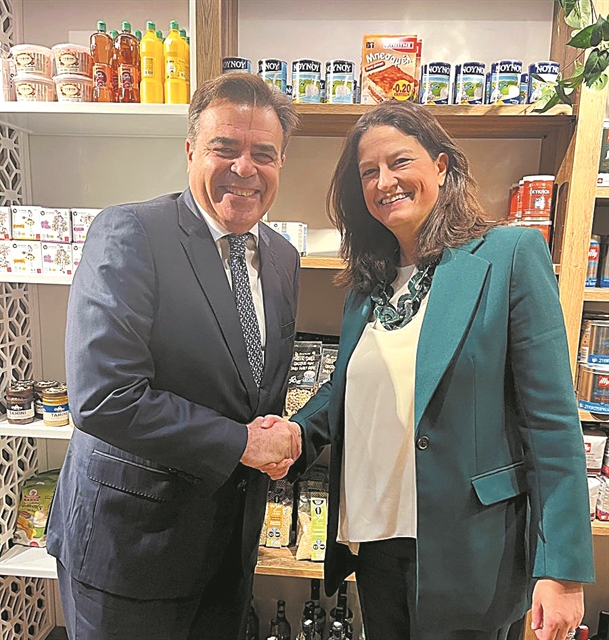 Οταν ο Ερντογάν παρεμβαίνει στην ελληνική πολιτική σκηνή