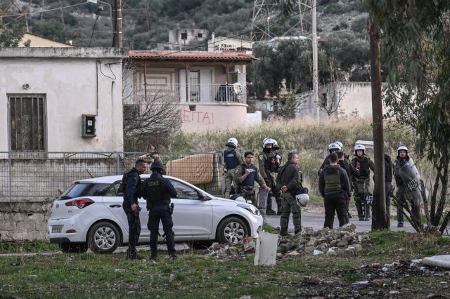 Μέγαρα: Σύλληψη Ρομά για τον θανάσιμο πυροβολισμό ομόφυλού του στον καταυλισμό | tanea.gr
