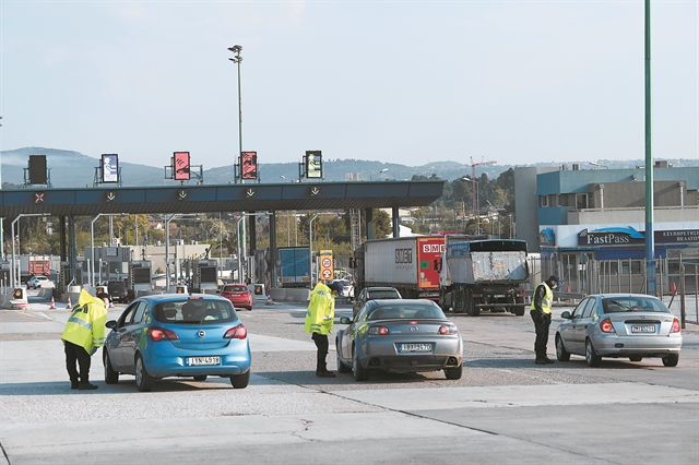 Τα μέτρα της Τροχαίας, σε ισχύ η απαγόρευση κυκλοφορίας φορτηγών