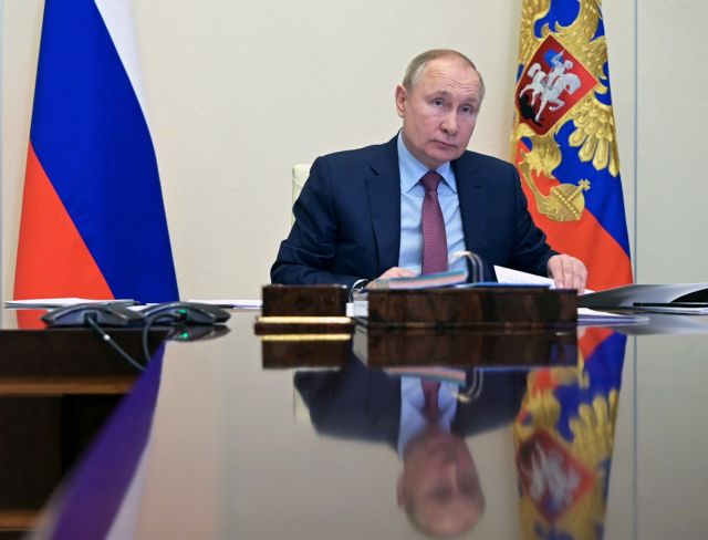 Βλαντίμιρ Πούτιν: Η αντιπολίτευση ζητά το τέλος της επιστράτευσης