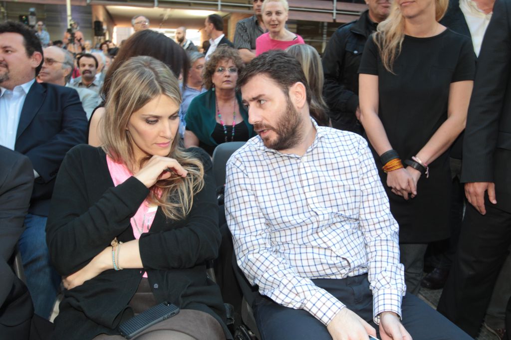 «Καρφί» Τσίπρα σε Ανδρουλάκη για Καϊλή: Τον Δούρειο Ιππο τον αποκαλύπτεις προτού αλωθεί η Τροία