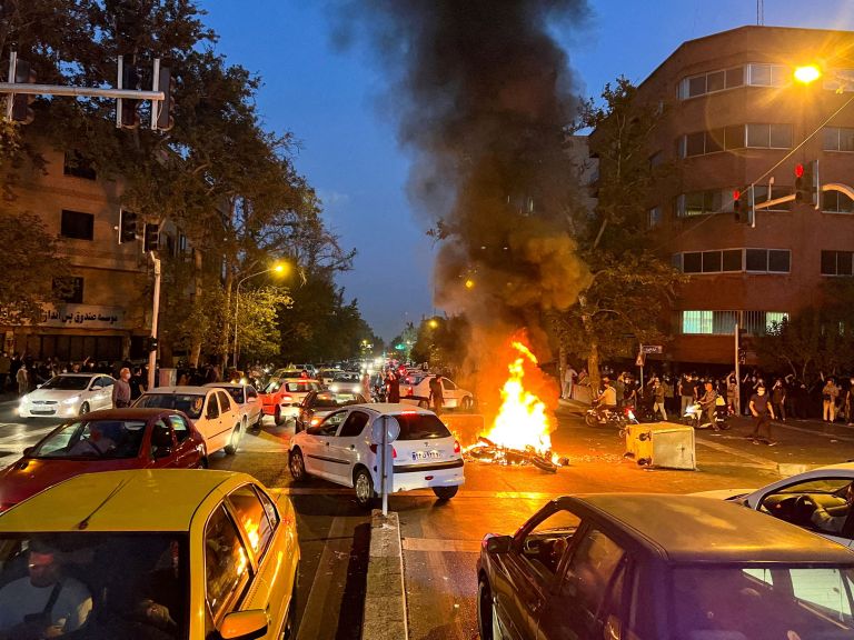 Ιράν: Διακόσιοι άνθρωποι έχουν σκοτωθεί μέχρι τώρα στις διαδηλώσεις | tanea.gr