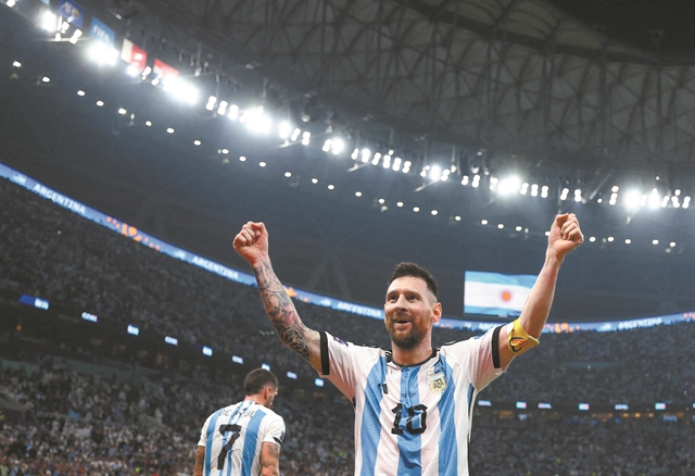 Με την Εύα και τον Λίο