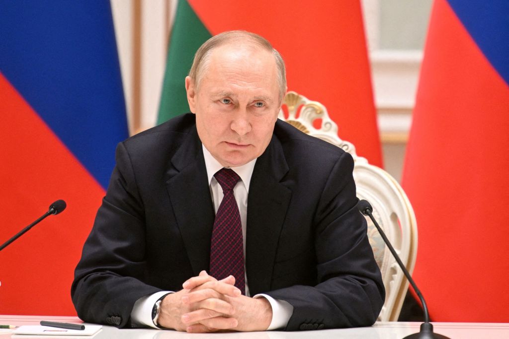 Πούτιν: Η Δύση χρησιμοποιεί την Ουκρανία για να καταστρέψει τη Ρωσία