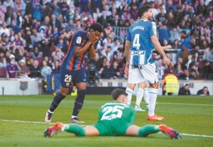 Συγκατοίκηση στην κορυφή