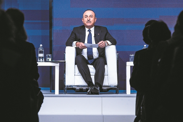 «Να άρετε το εμπάργκο όπλων αν θέλετε ΝΑΤΟ»