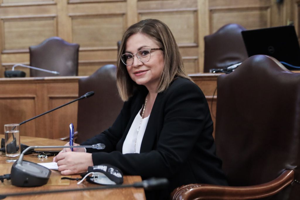 Μαρία Σπυράκη: «Δεν έχω ούτε ένα ευρώ διαφορά με το Ευρωκοινοβούλιο»