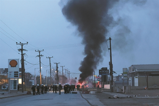 «Θα πάρουμε τον νόμο στα χέρια μας»