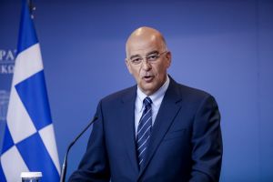 Δένδιας: Διαψεύδει τα δημοσιεύματα περί συμφωνίας ΗΠΑ -Τουρκίας