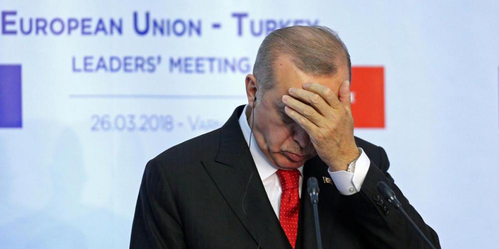 Τουρκία: Τεράστια η πτώση του κόμματος Ερντογάν