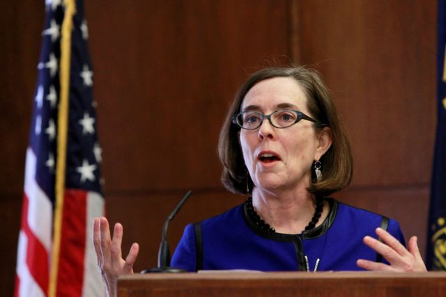 Μετέτρεψε σε ισόβια την ποινή 17 θανατοποινιτών η κυβερνήτρια του Όρεγκον