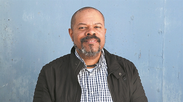 Το παρελθόν υπό κατασκευή