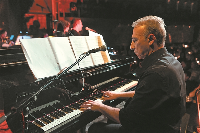 «Δεν αρκούμαι στον τραγουδιστή ως “εκτελεστικό όργανο”»