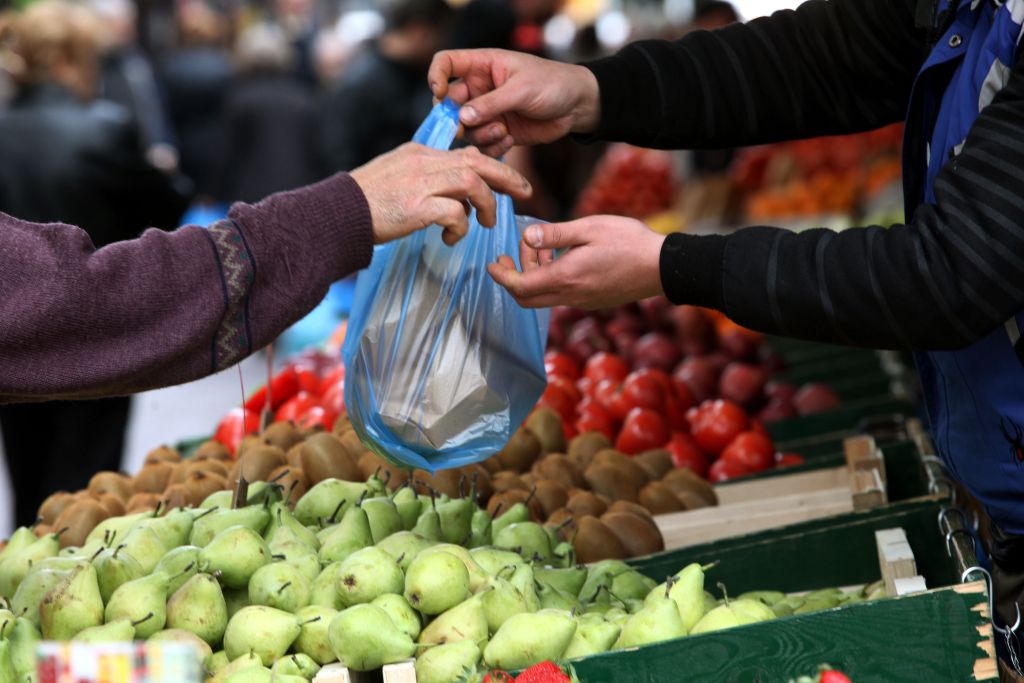 Γεωργαντάς: Έχει προσχεδιαστεί το Food Pass και για τις λαϊκές