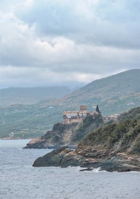 Φωτογραφικό οδοιπορικό στη Μονή Σταυρονικήτα