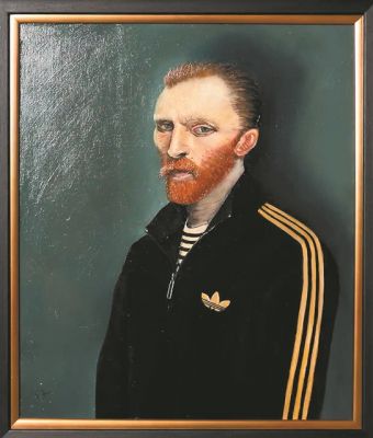 Από τις κερκίδες στις πασαρέλες