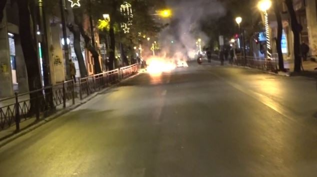 Ένταση και επεισόδια στα Εξάρχεια