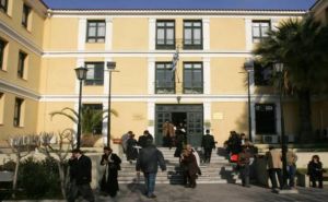 Ποινική δίωξη στους τέσσερις συλληφθέντες για την αιματηρή συμπλοκή στο Χαλάνδρι