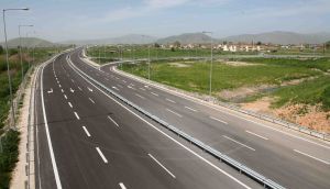 Κακοκαιρία: Πτώση βράχου – Εκλεισε η Εθνική από Μέγαρα σε Κινέτα