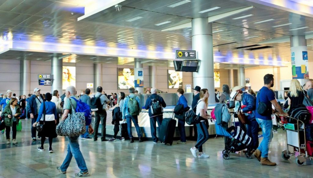 Και το Ισραήλ επιβάλλει τεστ Covid σε ταξιδιώτες από την Κίνα