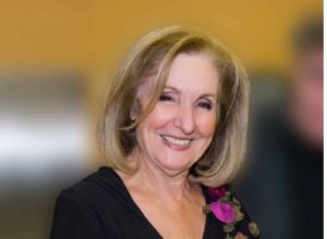 Αυτή είναι η δεύτερη δουλειά της που της έδινε 50.000 ευρώ το μήνα