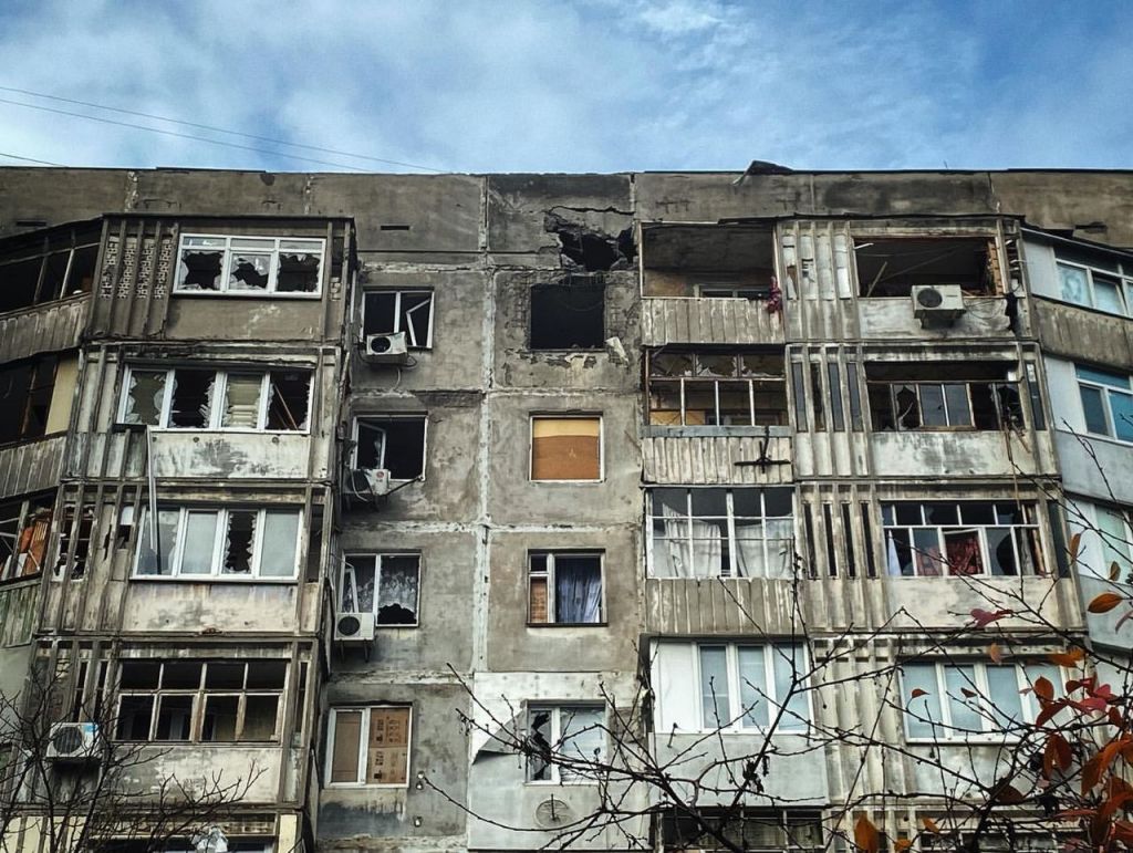 Πόλεμος: Βομβαρδισμοί και αλληλοκατηγορίες από τις ρωσικές και ουκρανικές δυνάμεις