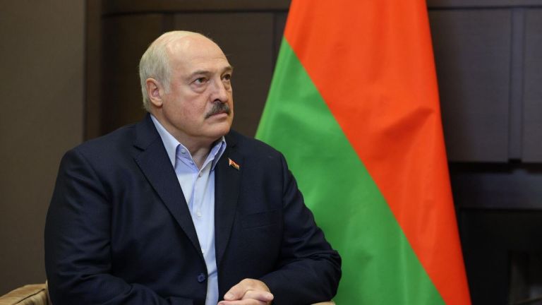 Λουκασένκο: Για «θεωρίες συνωμοσίας» κάνει λόγο ο Λευκορώσος πρόεδρος