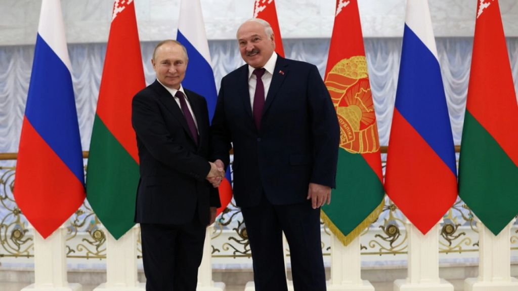 Σε στενότερη οικονομική συνεργασία με τη Μόσχα προσβλέπει η Λευκορωσία