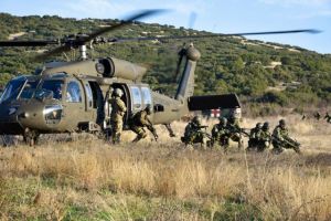 Απόβαση Αμερικανών στρατιωτών στον Ισημερινό: Για «προσωρινή επιχείρηση» μιλά το Πεντάγωνο