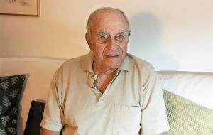 «Αντίο» στον ανοσολόγο Στράτη Αβραμέα