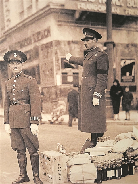 Κάποιοι, κάποτε…