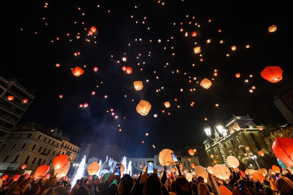 «Η Νύχτα των Ευχών» στην πλατεία Κοτζιά